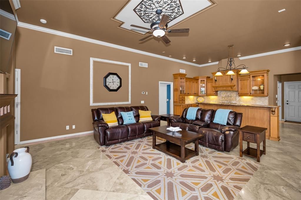 Active With Contract: $809,900 (4 beds, 3 baths, 2698 Square Feet)