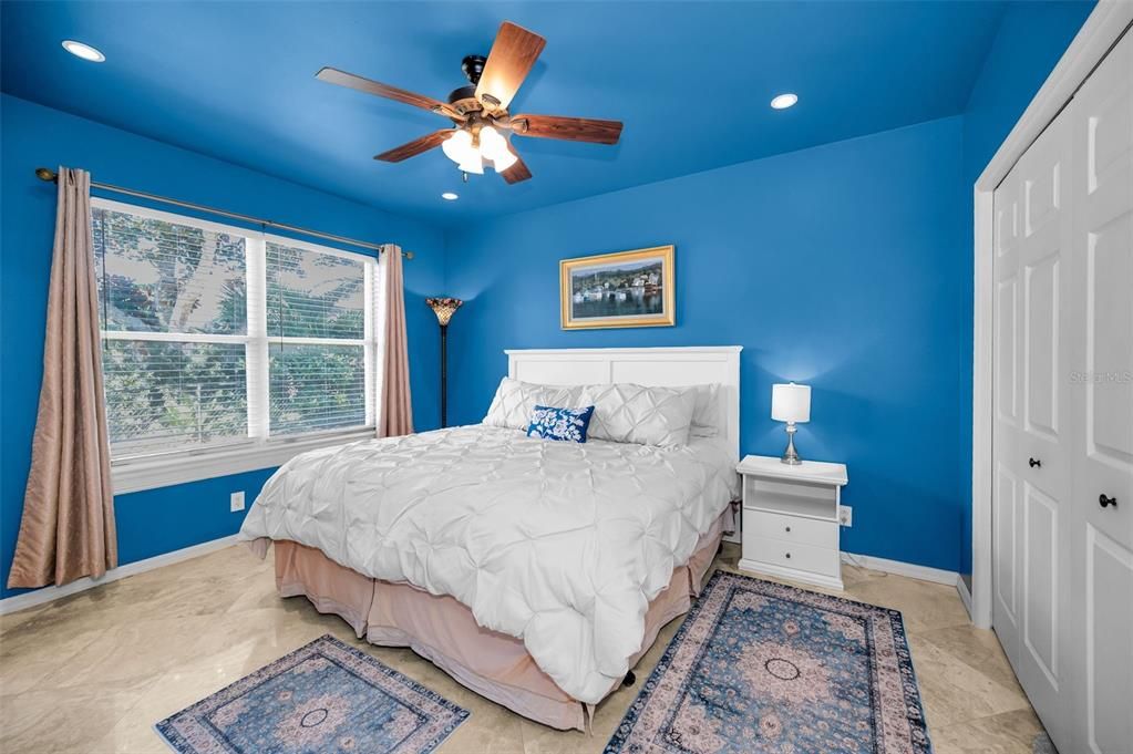 Active With Contract: $809,900 (4 beds, 3 baths, 2698 Square Feet)