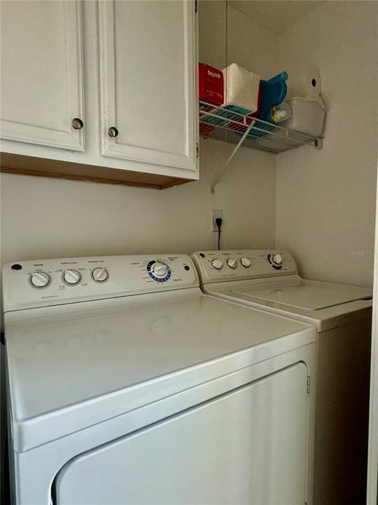 For Sale: $208,000 (2 beds, 2 baths, 972 Square Feet)