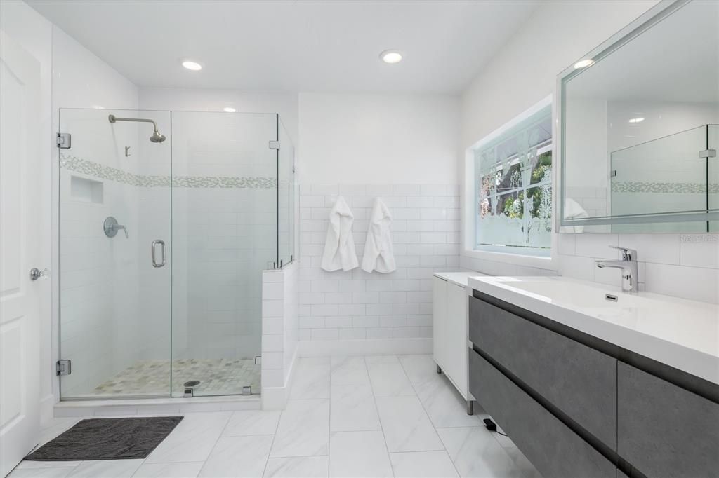 For Sale: $1,150,000 (4 beds, 3 baths, 2331 Square Feet)