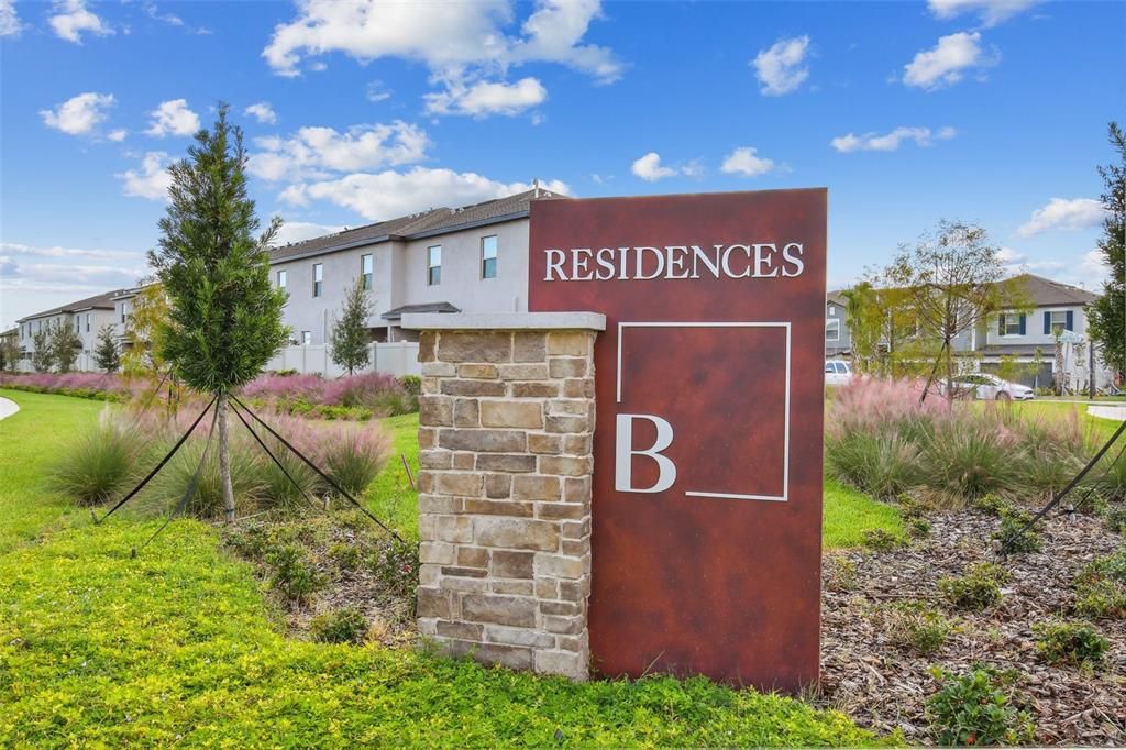 For Sale: $365,000 (3 beds, 2 baths, 2319 Square Feet)