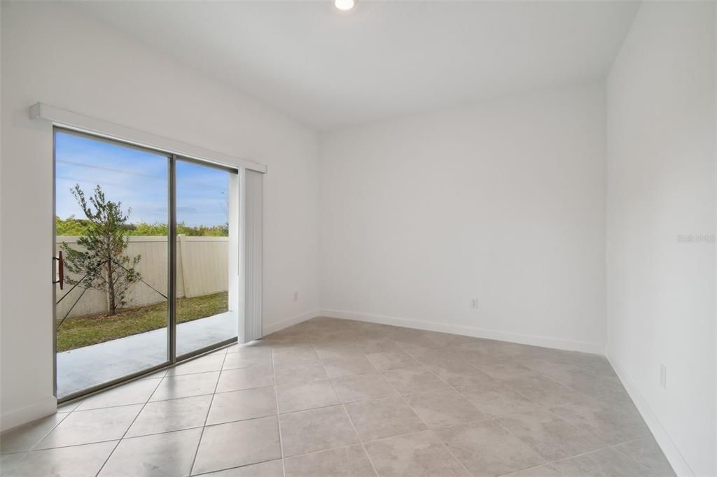 For Sale: $365,000 (3 beds, 2 baths, 2319 Square Feet)