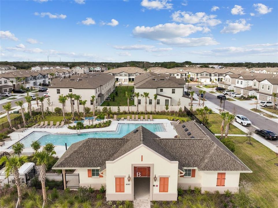 For Sale: $365,000 (3 beds, 2 baths, 2319 Square Feet)