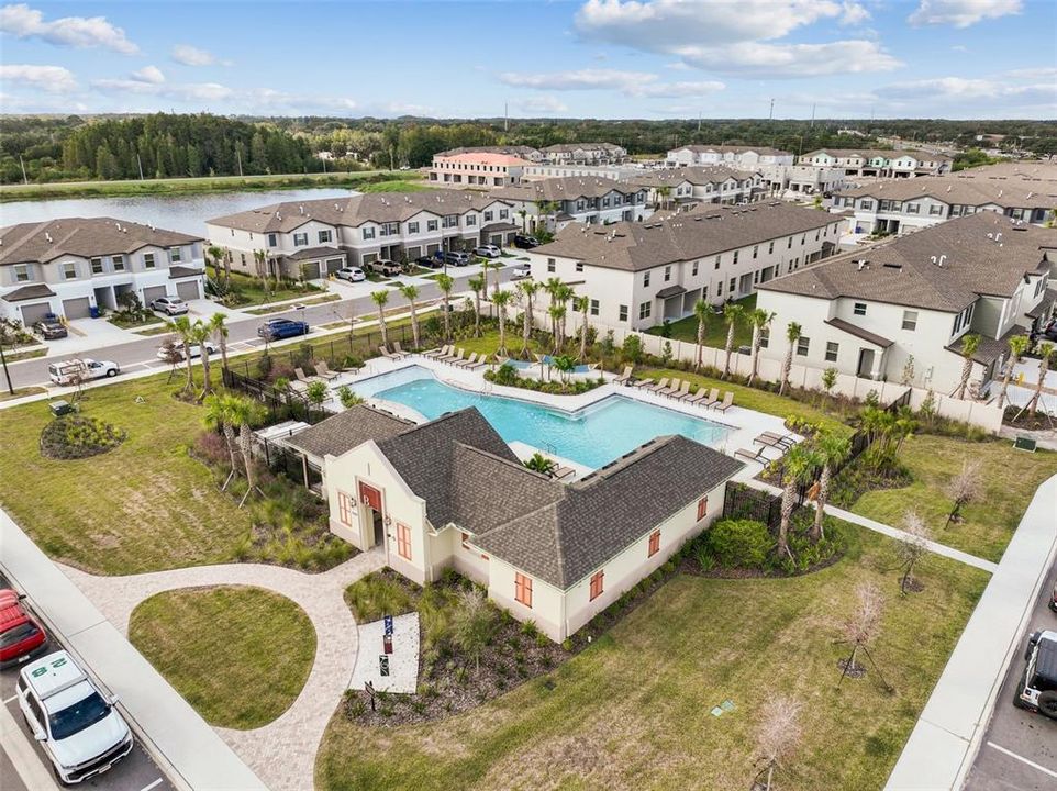 For Sale: $365,000 (3 beds, 2 baths, 2319 Square Feet)