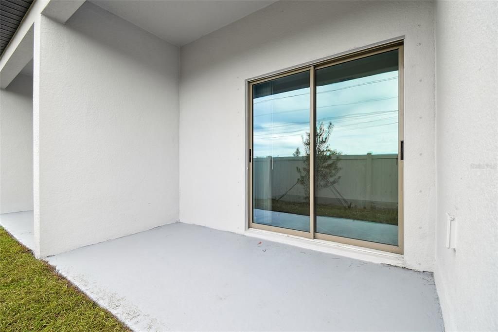 For Sale: $365,000 (3 beds, 2 baths, 2319 Square Feet)