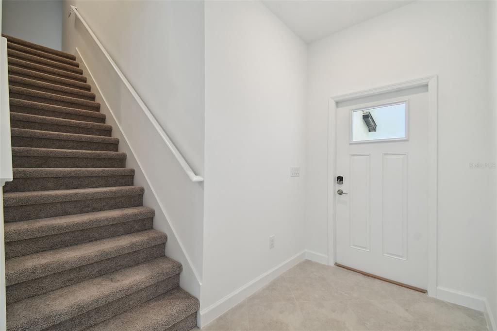 For Sale: $365,000 (3 beds, 2 baths, 2319 Square Feet)