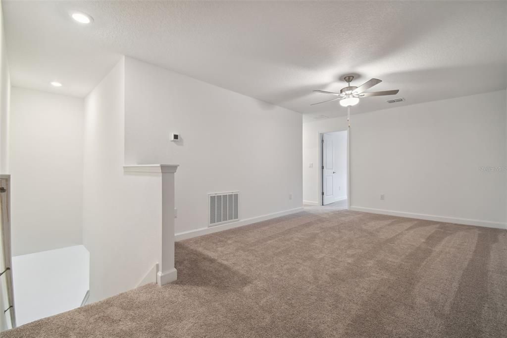 For Sale: $365,000 (3 beds, 2 baths, 2319 Square Feet)