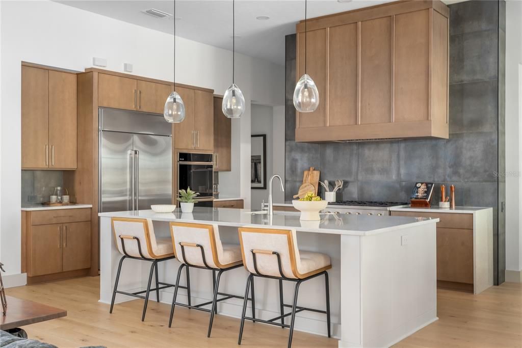 На продажу: $1,749,100 (4 спален, 5 ванн, 3824 Квадратных фут)