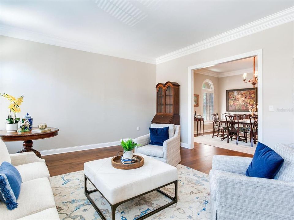 En Venta: $2,149,998 (4 camas, 4 baños, 4689 Pies cuadrados)