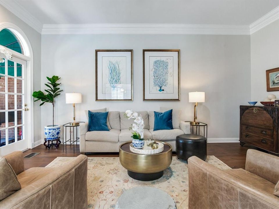 En Venta: $2,149,998 (4 camas, 4 baños, 4689 Pies cuadrados)