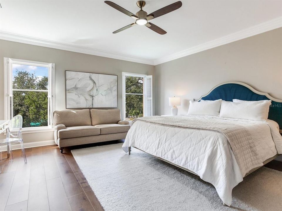 En Venta: $2,149,998 (4 camas, 4 baños, 4689 Pies cuadrados)