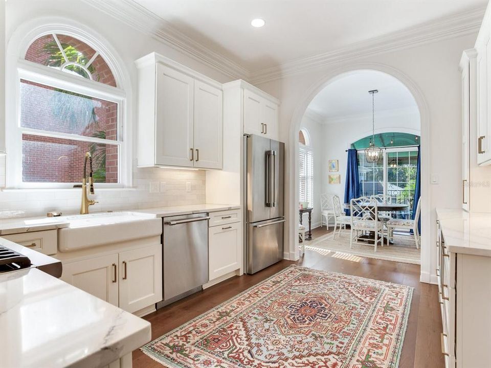 En Venta: $2,149,998 (4 camas, 4 baños, 4689 Pies cuadrados)