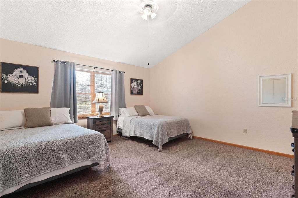 For Sale: $1,299,000 (0 beds, 0 baths, 4242 Square Feet)