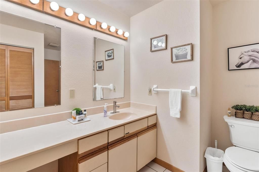 For Sale: $1,299,000 (0 beds, 0 baths, 4242 Square Feet)