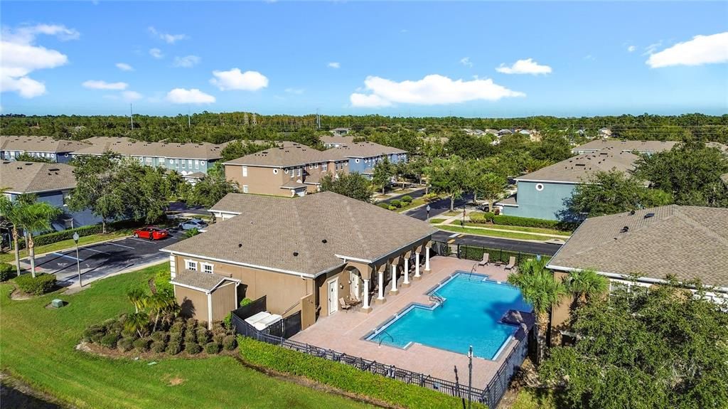 待售: $264,900 (2 贝兹, 2 浴室, 1071 平方英尺)