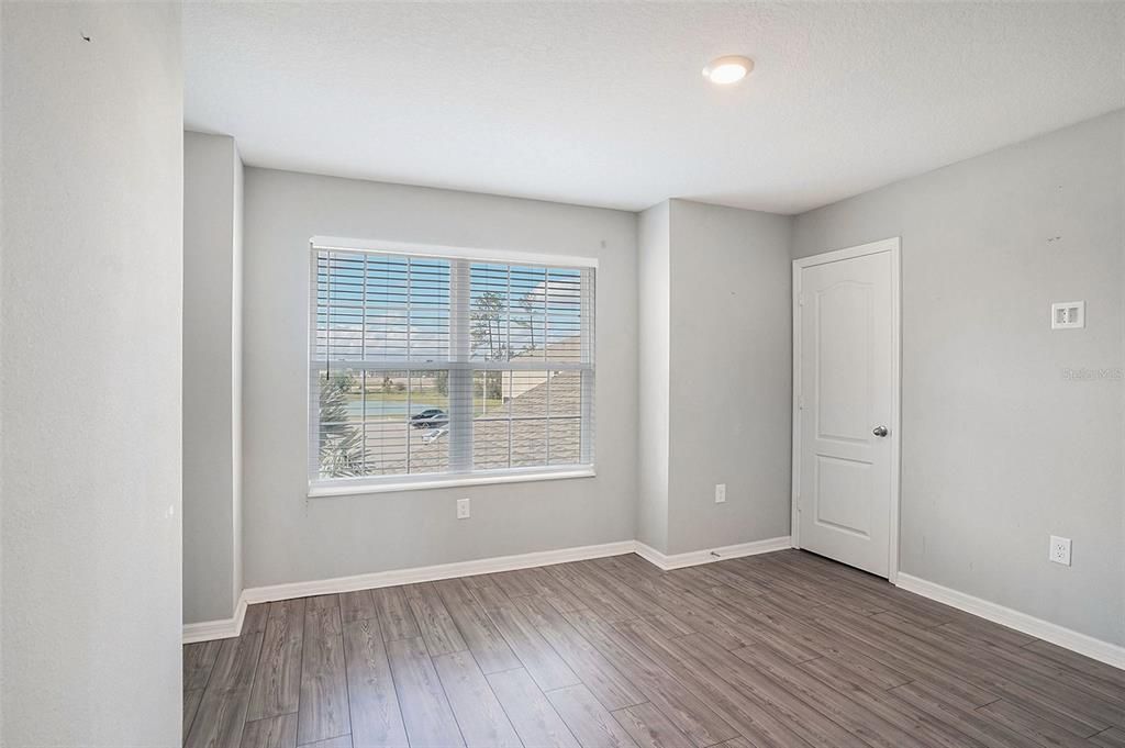 На продажу: $285,000 (2 спален, 2 ванн, 1615 Квадратных фут)