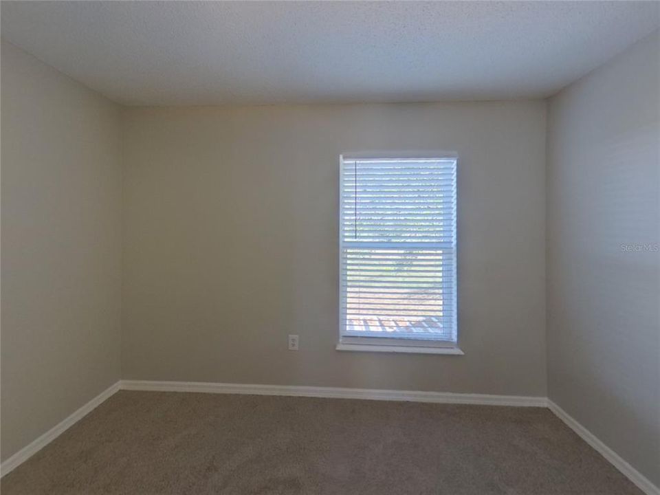 合同活跃: $2,249 (4 贝兹, 2 浴室, 2236 平方英尺)