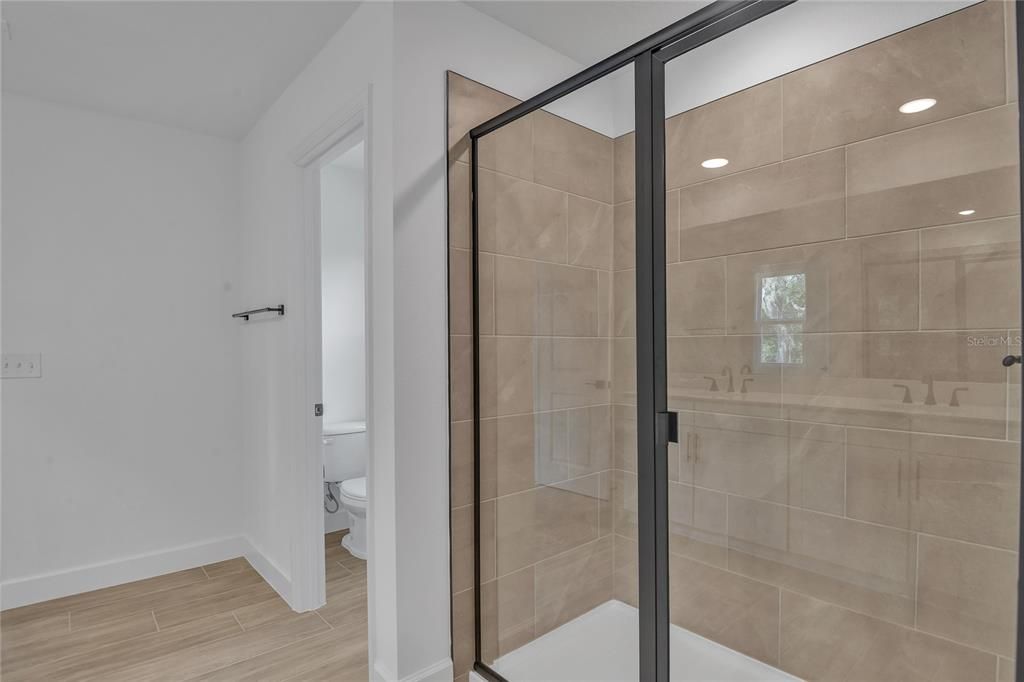 Active With Contract: $515,973 (4 beds, 3 baths, 2670 Square Feet)