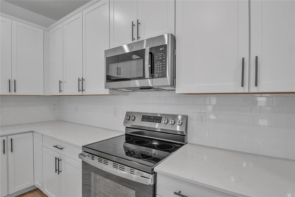 Active With Contract: $515,973 (4 beds, 3 baths, 2670 Square Feet)