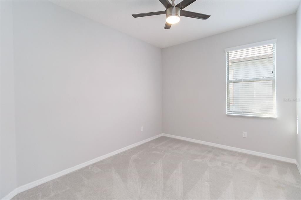 В аренду: $2,300 (4 спален, 2 ванн, 2092 Квадратных фут)