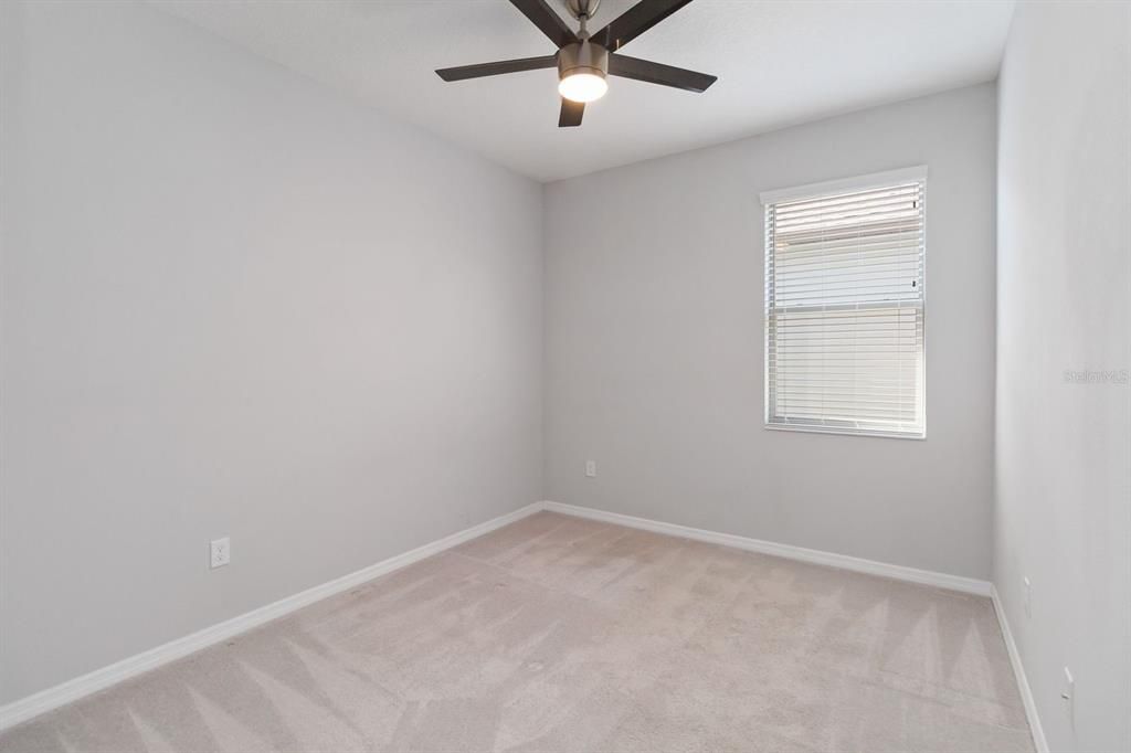 В аренду: $2,300 (4 спален, 2 ванн, 2092 Квадратных фут)