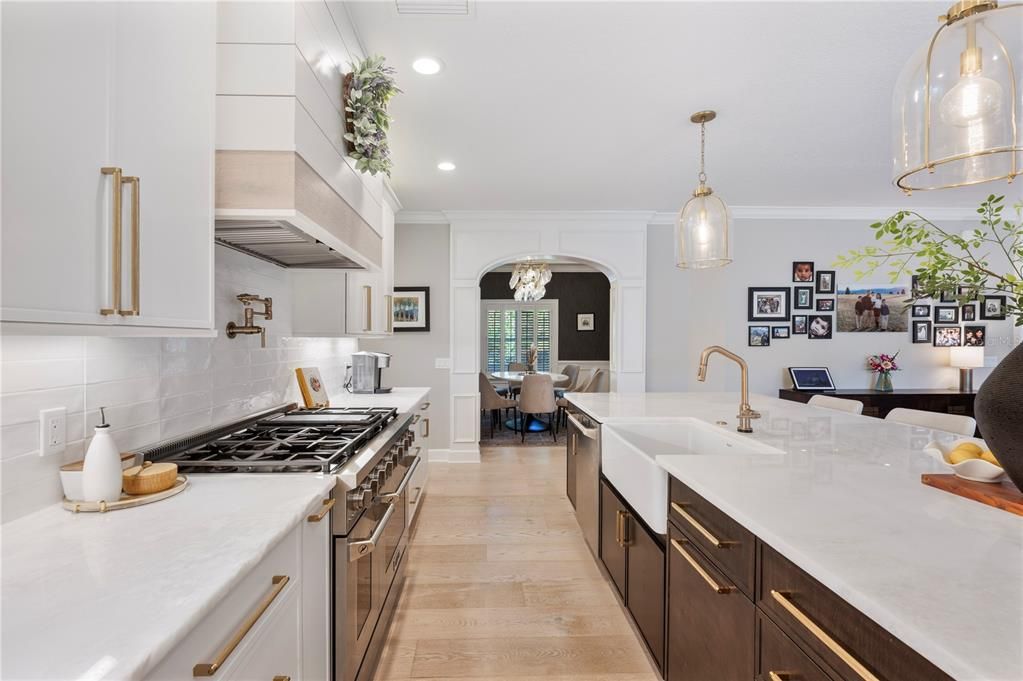 На продажу: $1,200,000 (4 спален, 4 ванн, 4660 Квадратных фут)