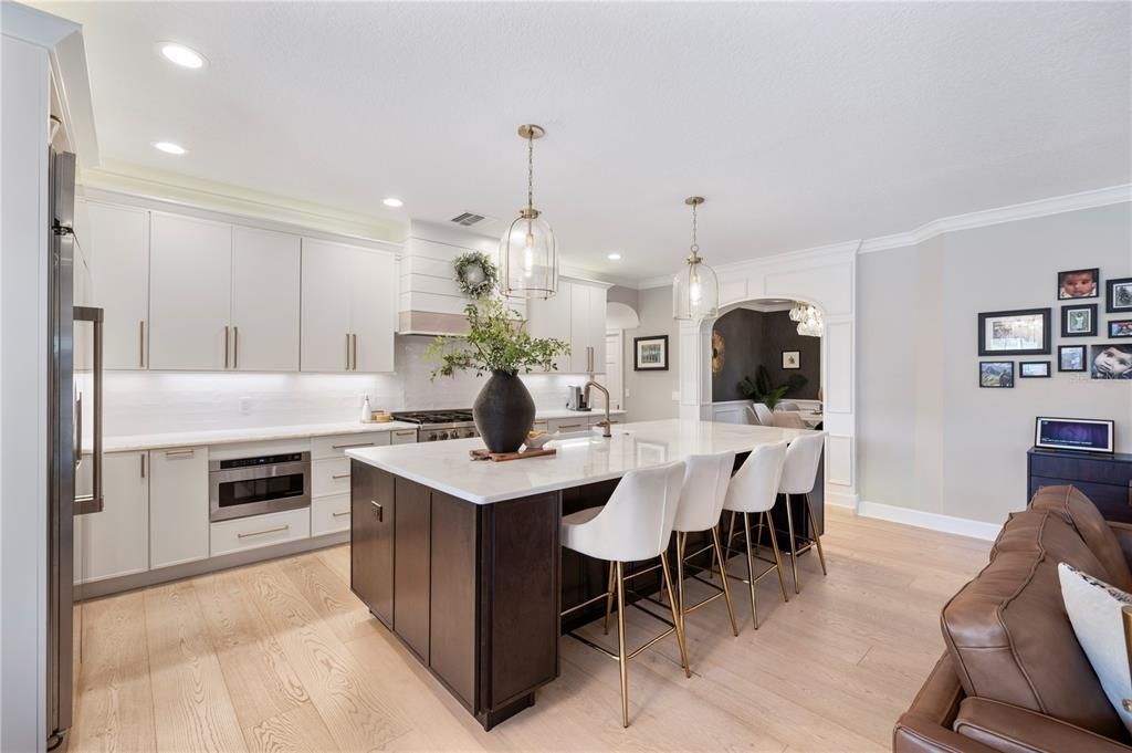 На продажу: $1,200,000 (4 спален, 4 ванн, 4660 Квадратных фут)