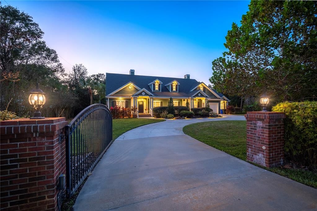 На продажу: $1,200,000 (4 спален, 4 ванн, 4660 Квадратных фут)