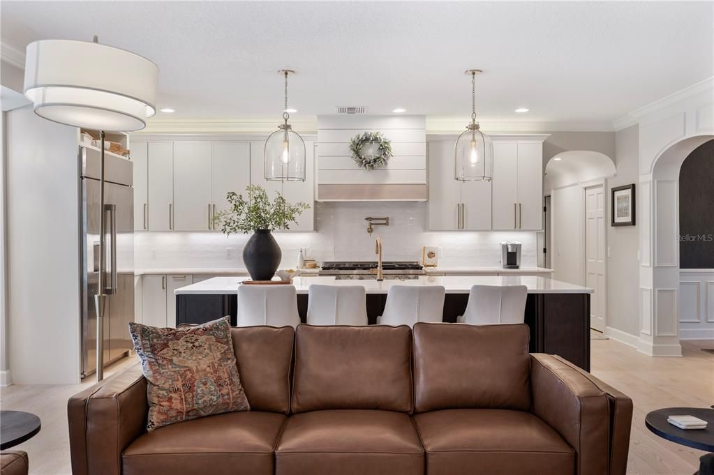 На продажу: $1,200,000 (4 спален, 4 ванн, 4660 Квадратных фут)