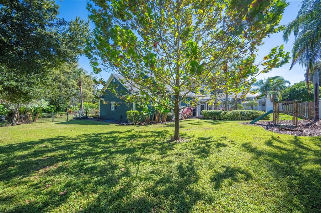 На продажу: $1,200,000 (4 спален, 4 ванн, 4660 Квадратных фут)