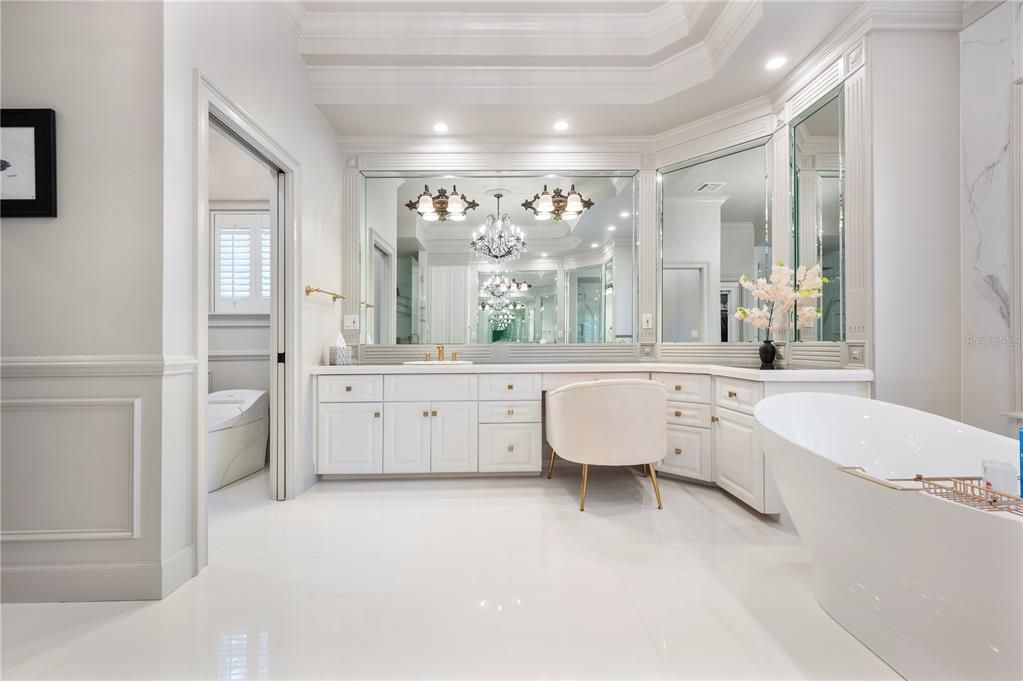 На продажу: $1,200,000 (4 спален, 4 ванн, 4660 Квадратных фут)