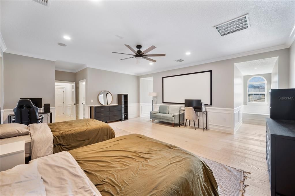 На продажу: $1,200,000 (4 спален, 4 ванн, 4660 Квадратных фут)