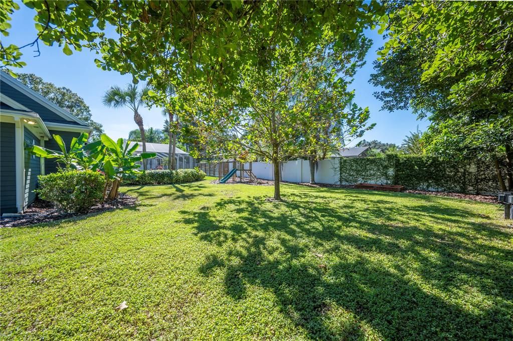 На продажу: $1,200,000 (4 спален, 4 ванн, 4660 Квадратных фут)