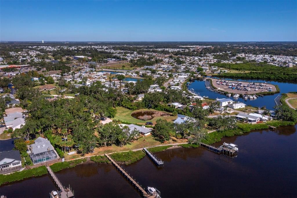 En Venta: $1,200,000 (3 camas, 2 baños, 2409 Pies cuadrados)