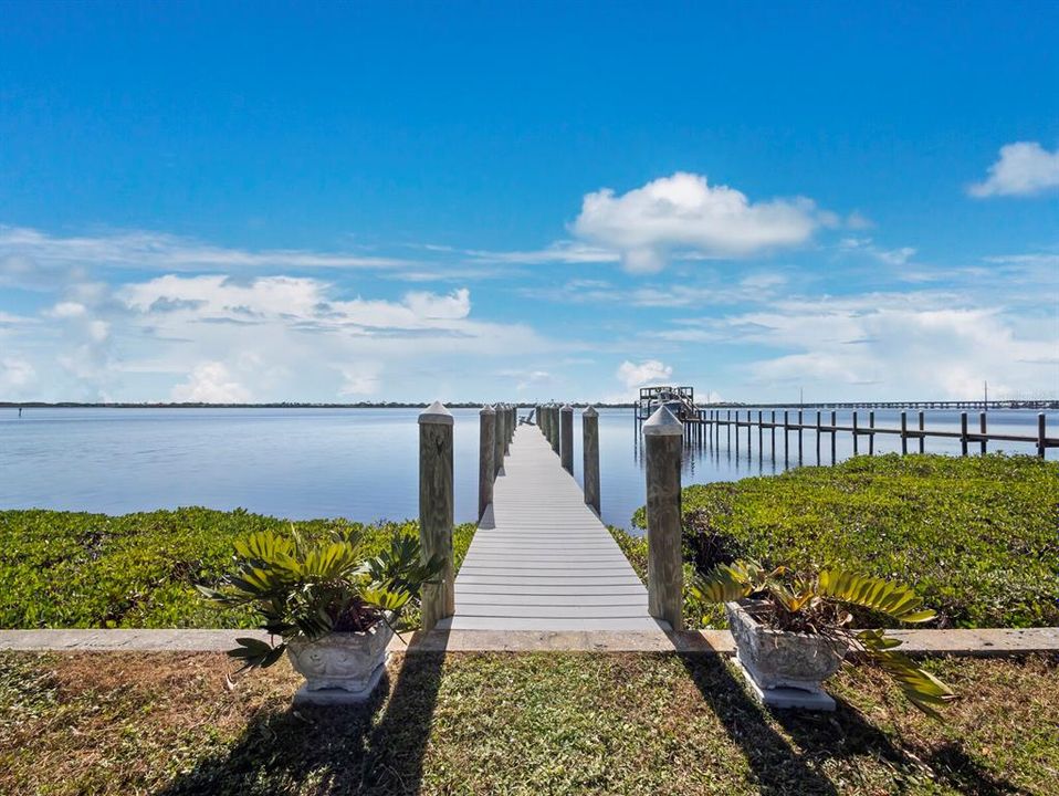 En Venta: $1,200,000 (3 camas, 2 baños, 2409 Pies cuadrados)