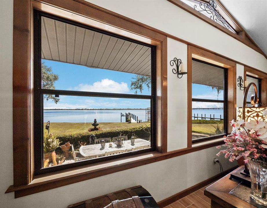 En Venta: $1,200,000 (3 camas, 2 baños, 2409 Pies cuadrados)