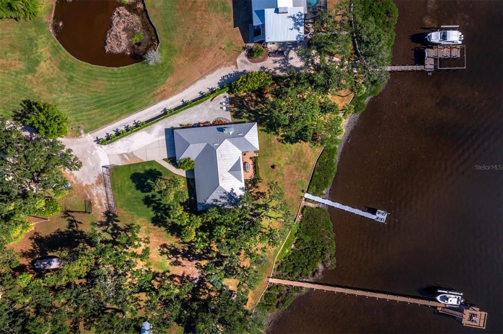 En Venta: $1,200,000 (3 camas, 2 baños, 2409 Pies cuadrados)