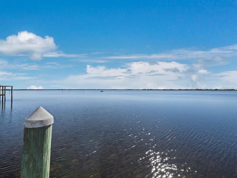 En Venta: $1,200,000 (3 camas, 2 baños, 2409 Pies cuadrados)