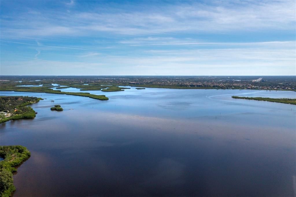 En Venta: $1,200,000 (3 camas, 2 baños, 2409 Pies cuadrados)