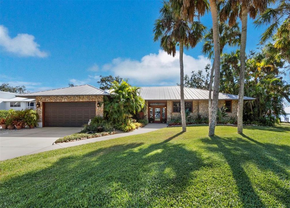 En Venta: $1,200,000 (3 camas, 2 baños, 2409 Pies cuadrados)