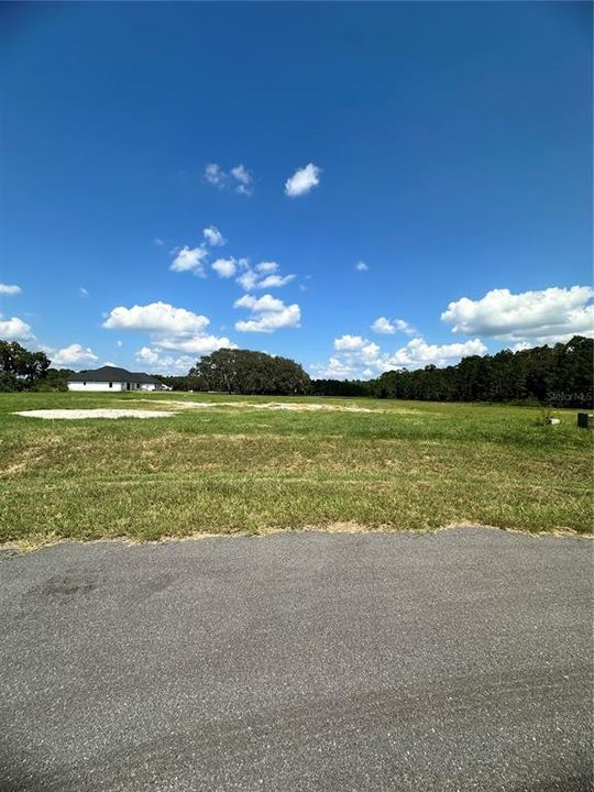 For Sale: $239,500 (0.98 acres)