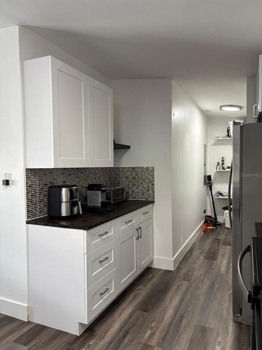 For Sale: $385,000 (3 beds, 2 baths, 1404 Square Feet)