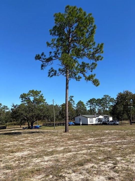 For Sale: $385,000 (3 beds, 2 baths, 1404 Square Feet)