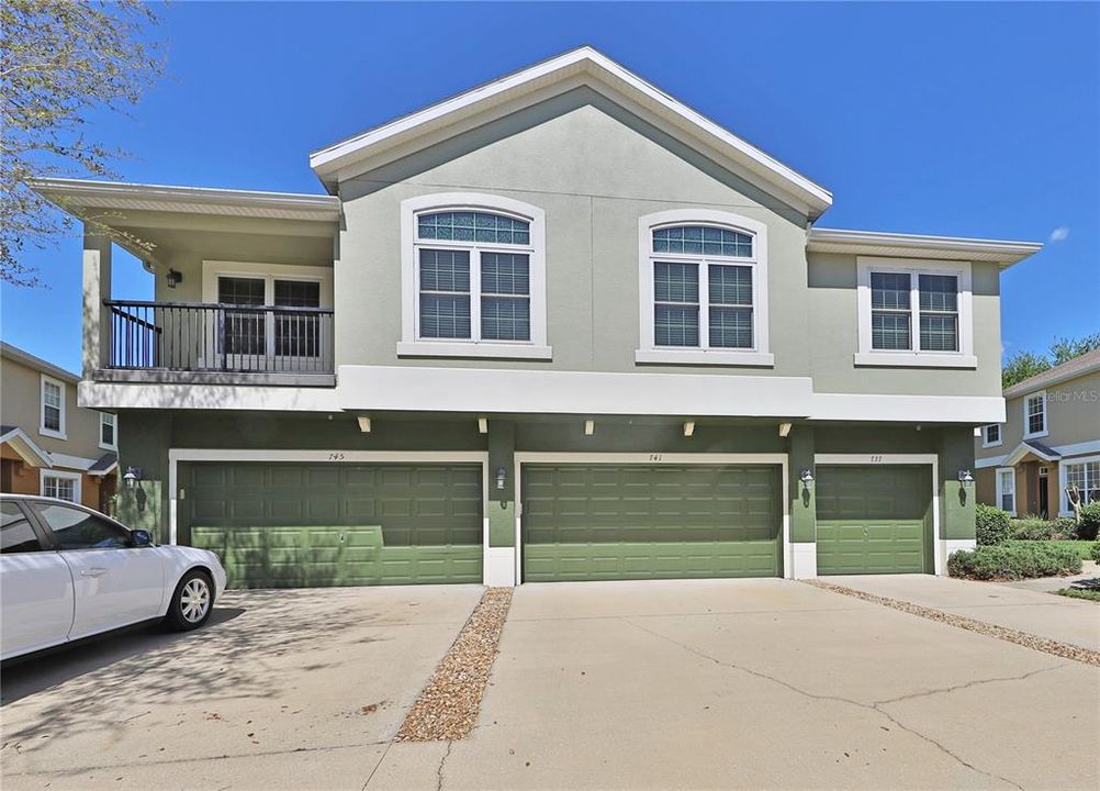 На продажу: $255,000 (2 спален, 2 ванн, 1200 Квадратных фут)