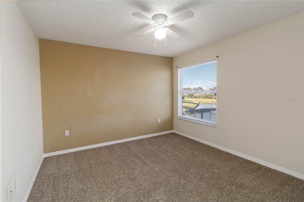 На продажу: $395,000 (4 спален, 2 ванн, 2778 Квадратных фут)