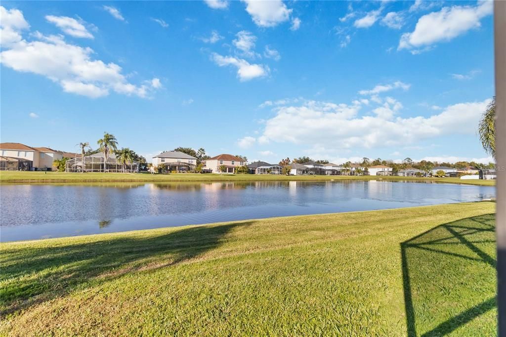 На продажу: $395,000 (4 спален, 2 ванн, 2778 Квадратных фут)