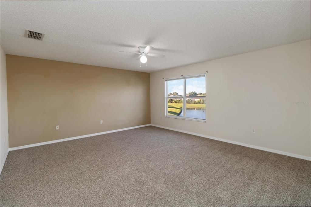 На продажу: $395,000 (4 спален, 2 ванн, 2778 Квадратных фут)