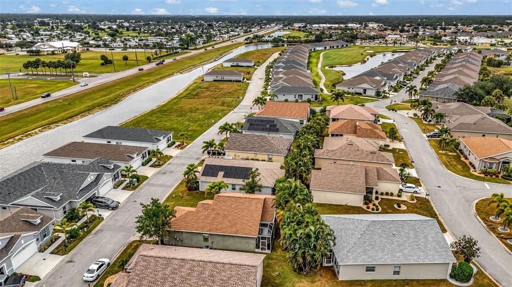 Под контрактом: $270,000 (2 спален, 2 ванн, 1264 Квадратных фут)