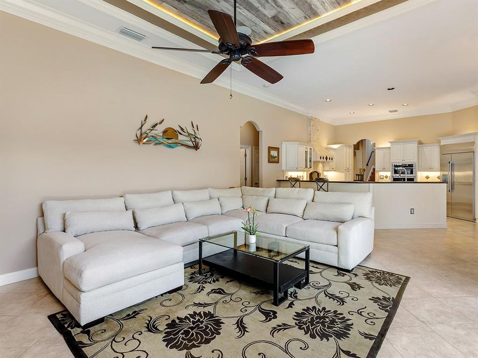 For Sale: $1,649,000 (4 beds, 4 baths, 3984 Square Feet)