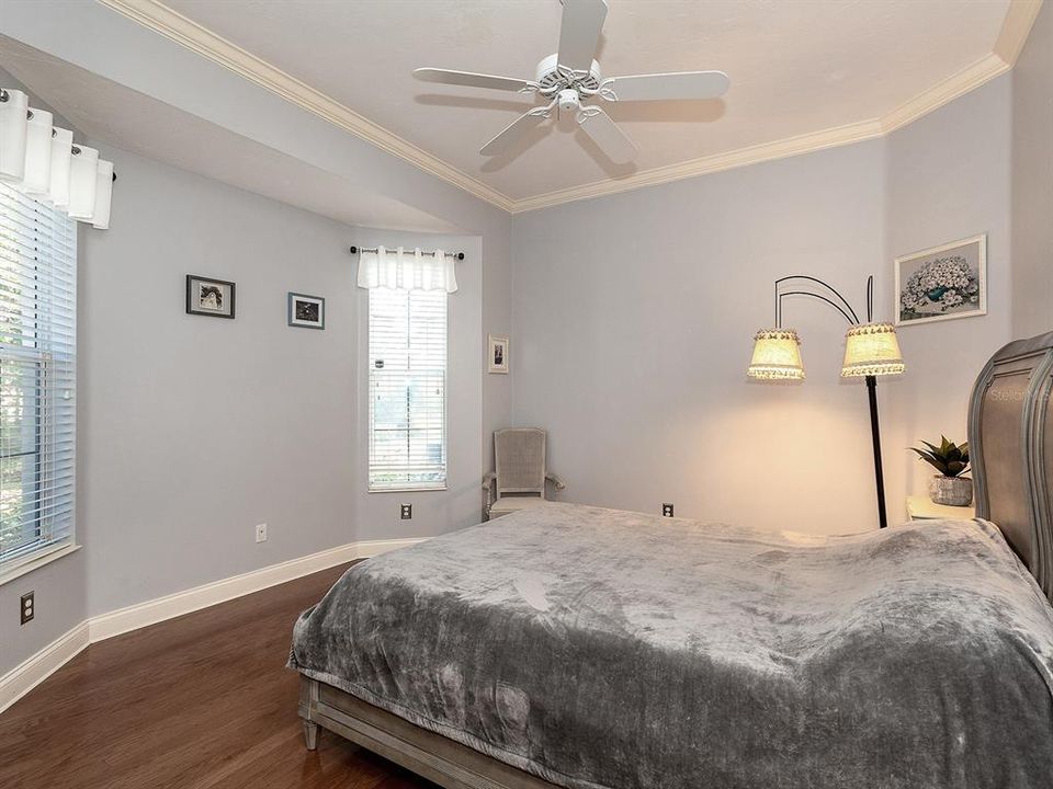 For Sale: $1,649,000 (4 beds, 4 baths, 3984 Square Feet)